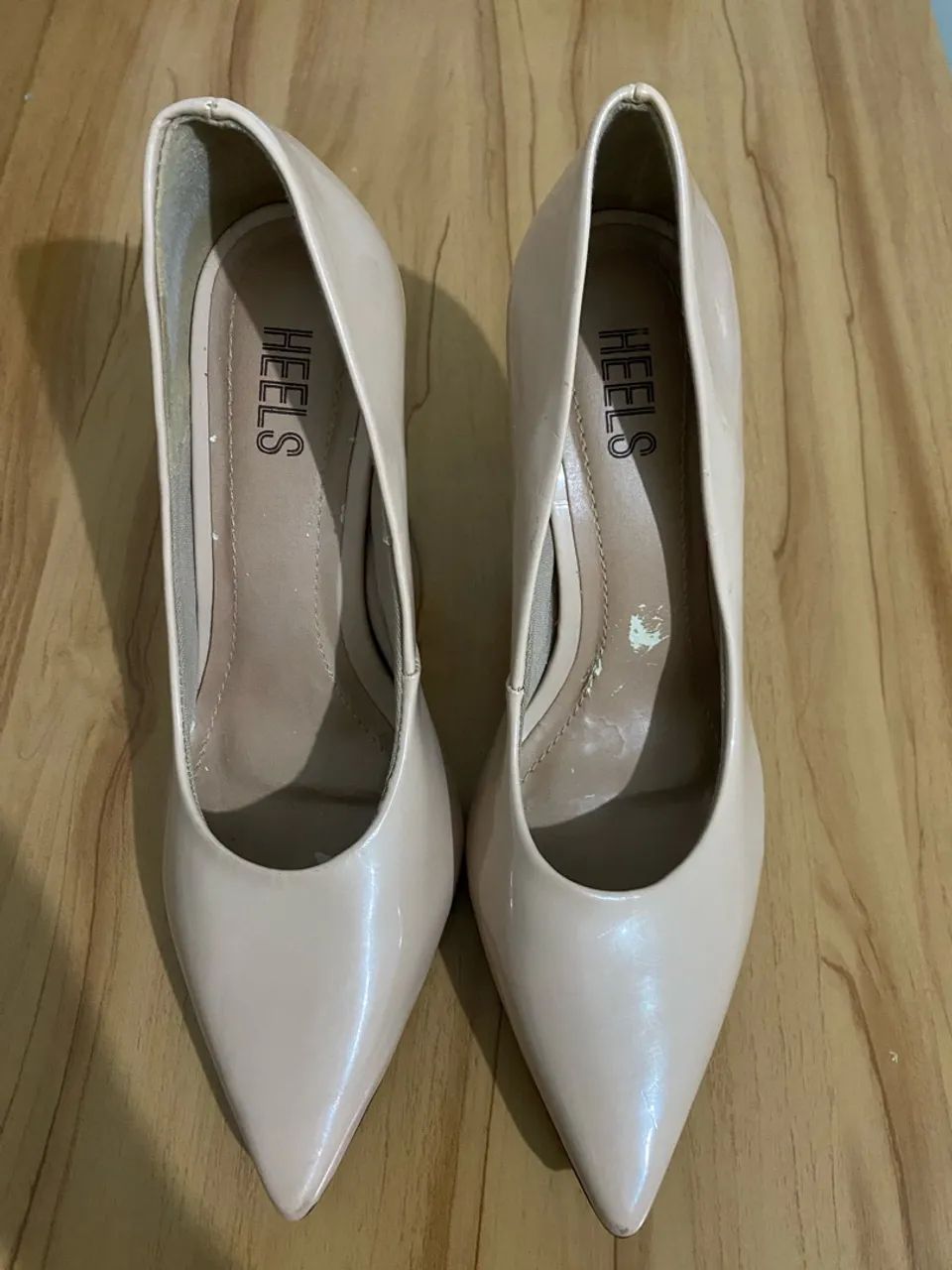 Sapato bico fino 