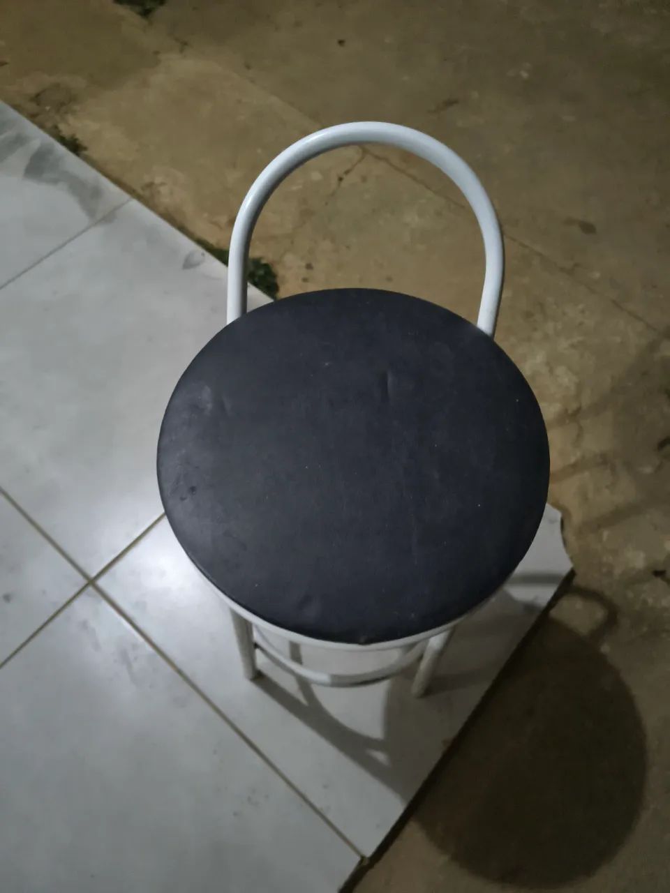 Mesa com tamboretes  - Foto 3
