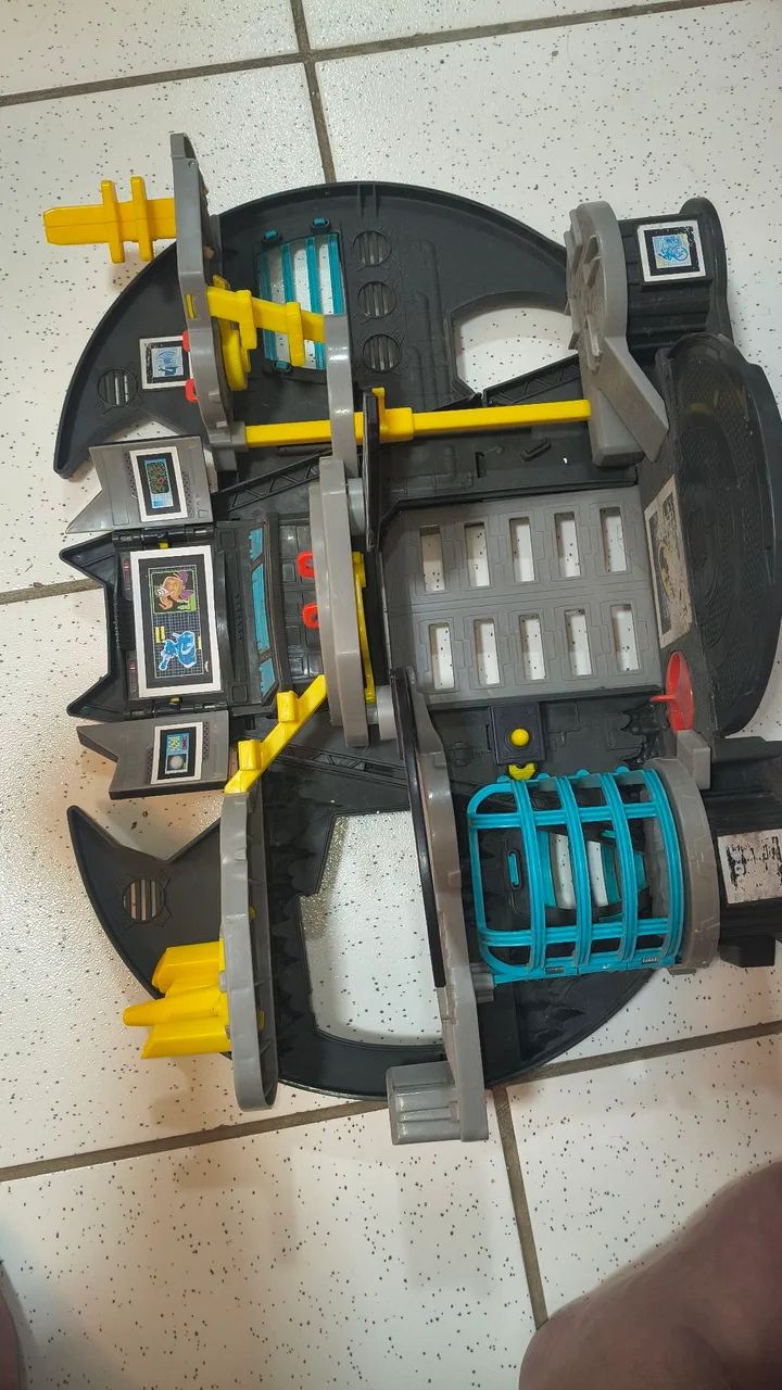 Batcaverna mattel imaginext batman