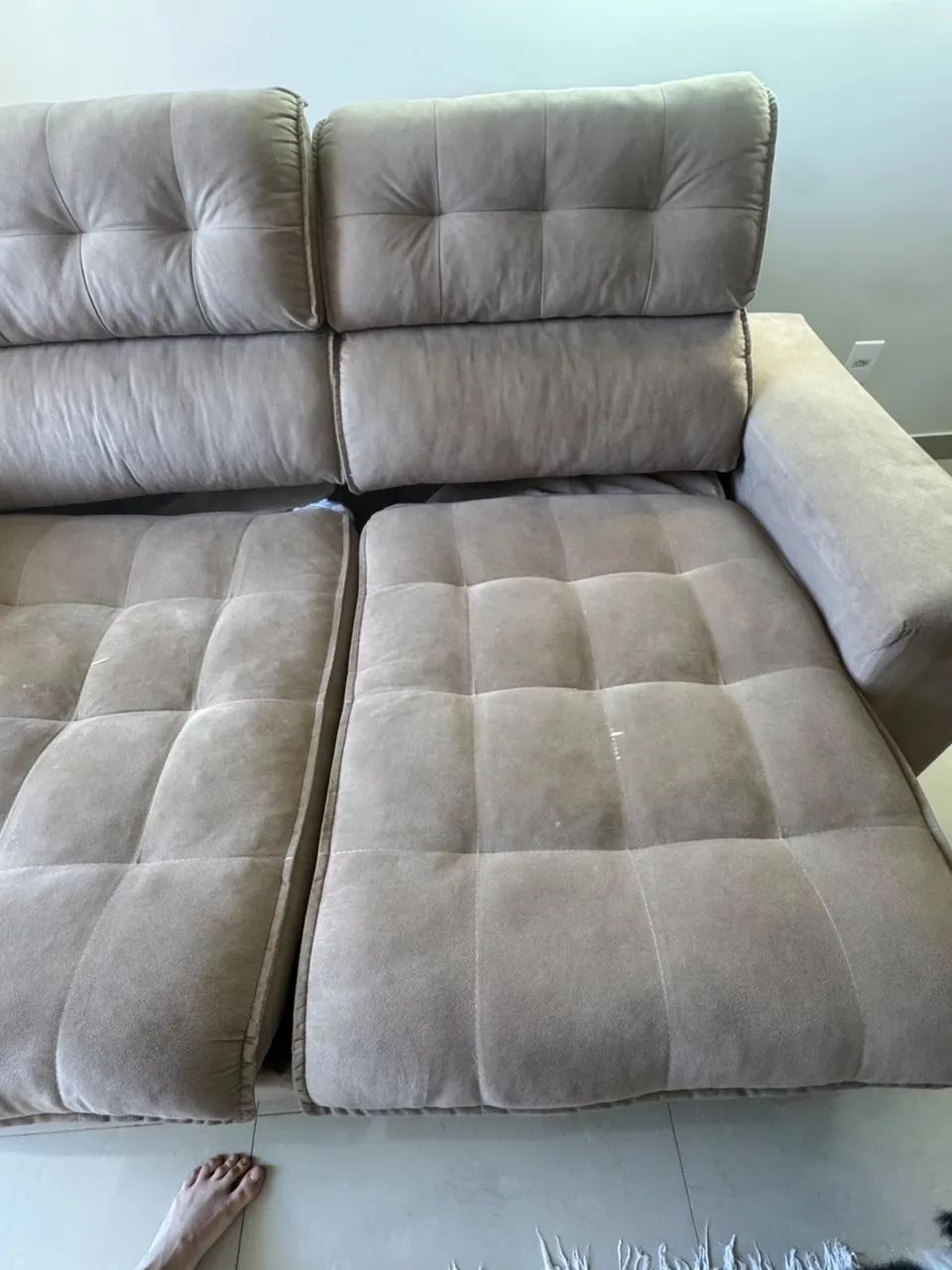Vendo Sofá 2 Lugares - usado - excelente estado  - Foto 5