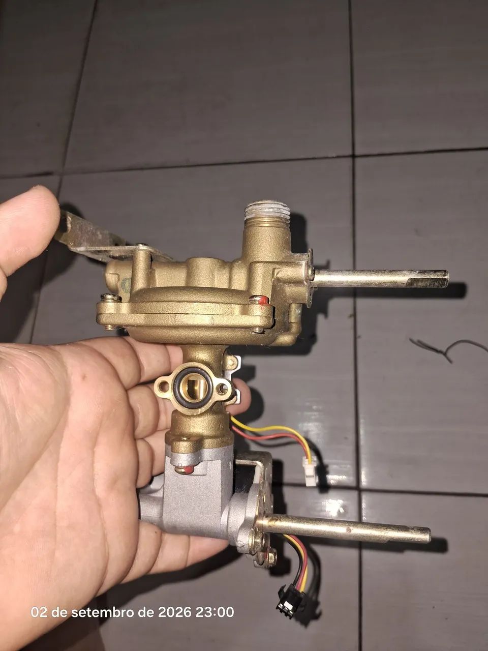 Válvula de aquecedor Rinnai - Foto 2