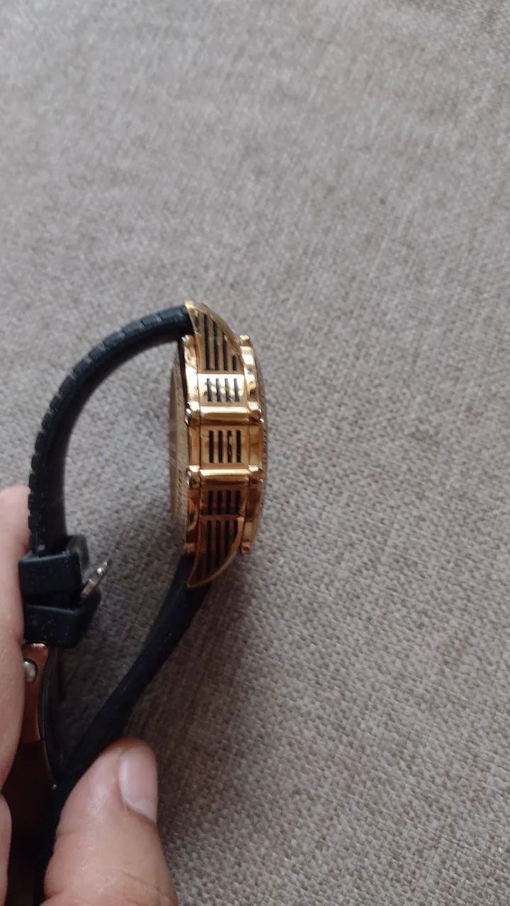 RELÓGIO CHOPARD- CHRONOGRAPH ( SEMINOVO  ) - Foto 2