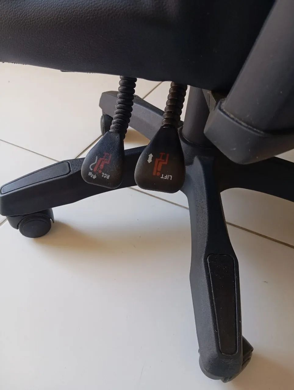 Cadeira pra pc - Foto 2
