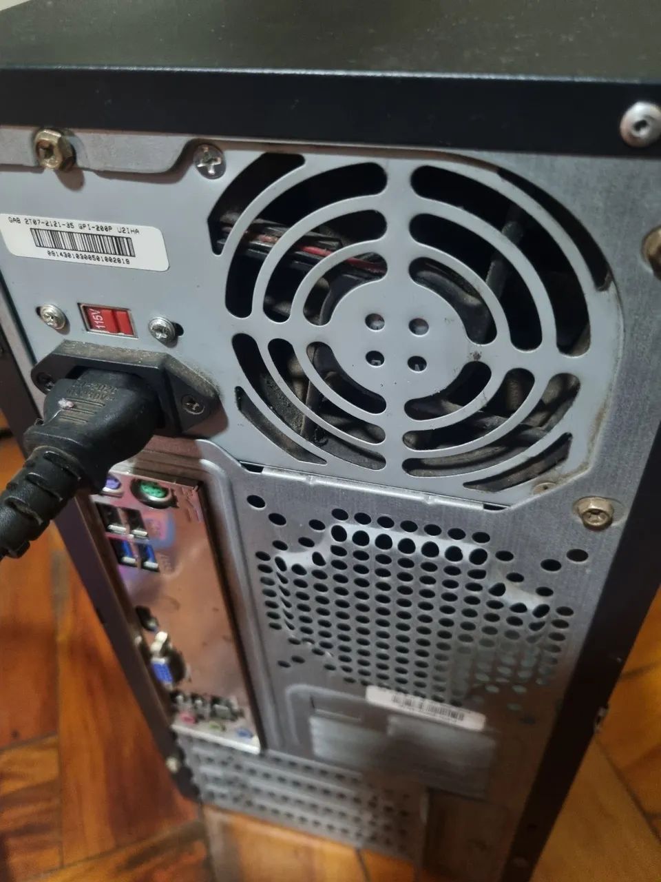 Kit Completo de Computador com 2 Monitores e Gabinete - Foto 4