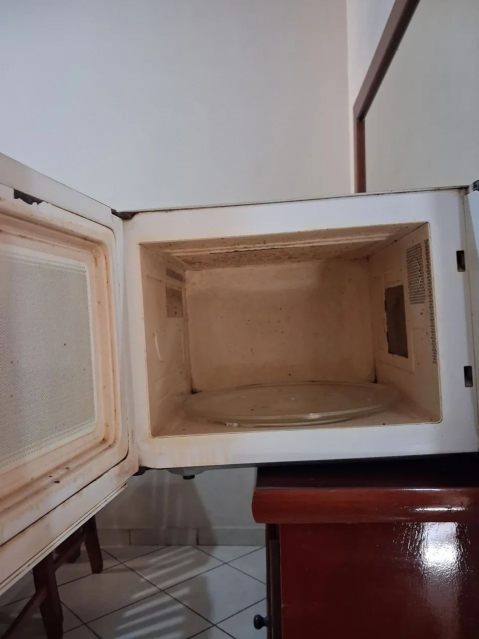 Micro ondas Electrolux 31L  - Foto 2
