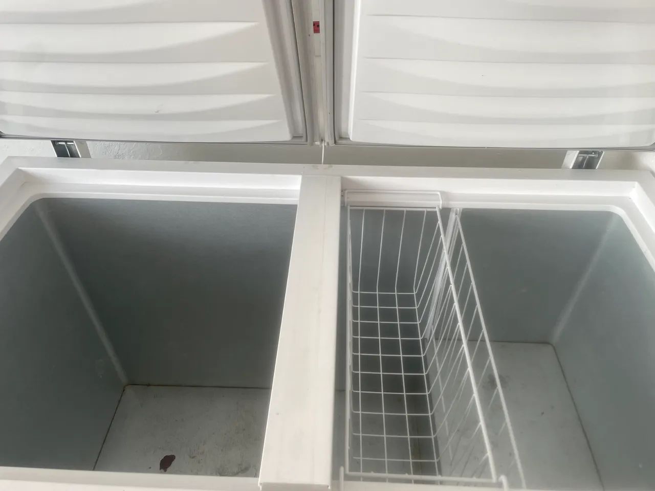 Freezer horizontal 400l Electrolux 
