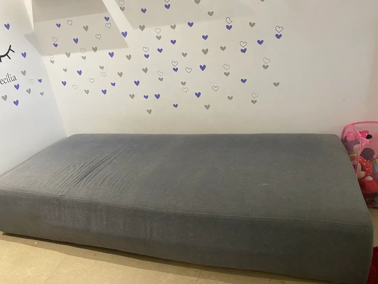 SOFÁ CAMA DE SOLTEIRO SUPER CONSERVADO 