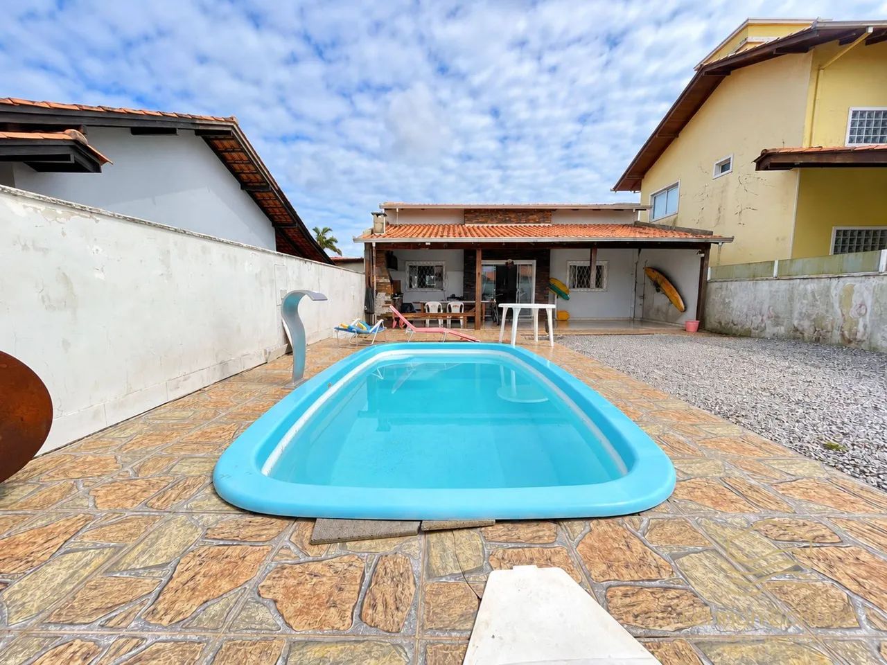 CASA A 150 METROS DO MAR COM 3 QUARTOS - BARRA DO SUL - SALINAS - Foto 3