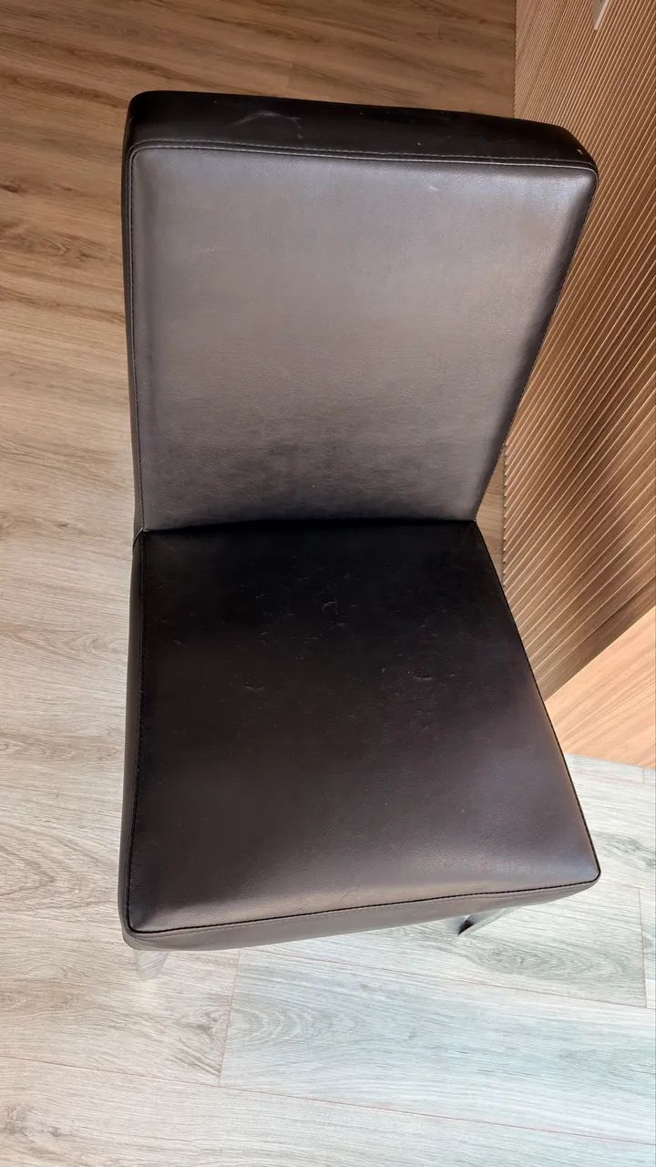 Cadeira de jantar preta  - Foto 4