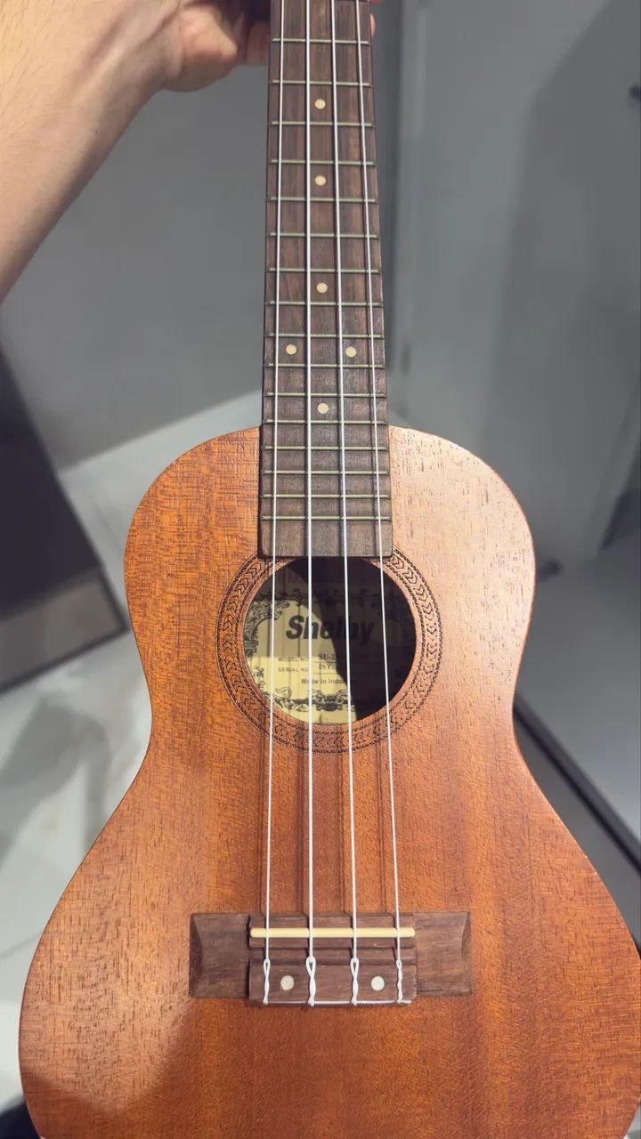 Ukulele Shelby 