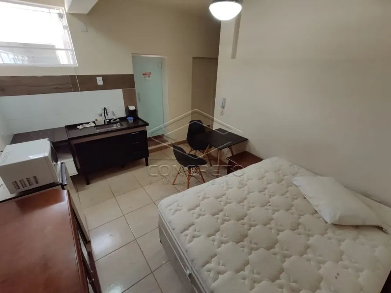 Apartamento Kitnet em Jaú - Foto 2