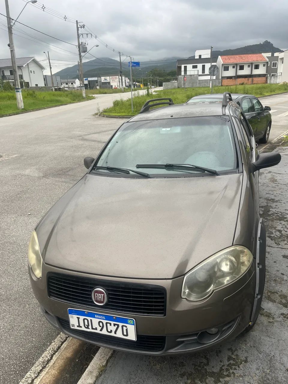 Fiat Palio Weekend Trekking 1.4 Fire Flex 8V 2010 - Foto 4