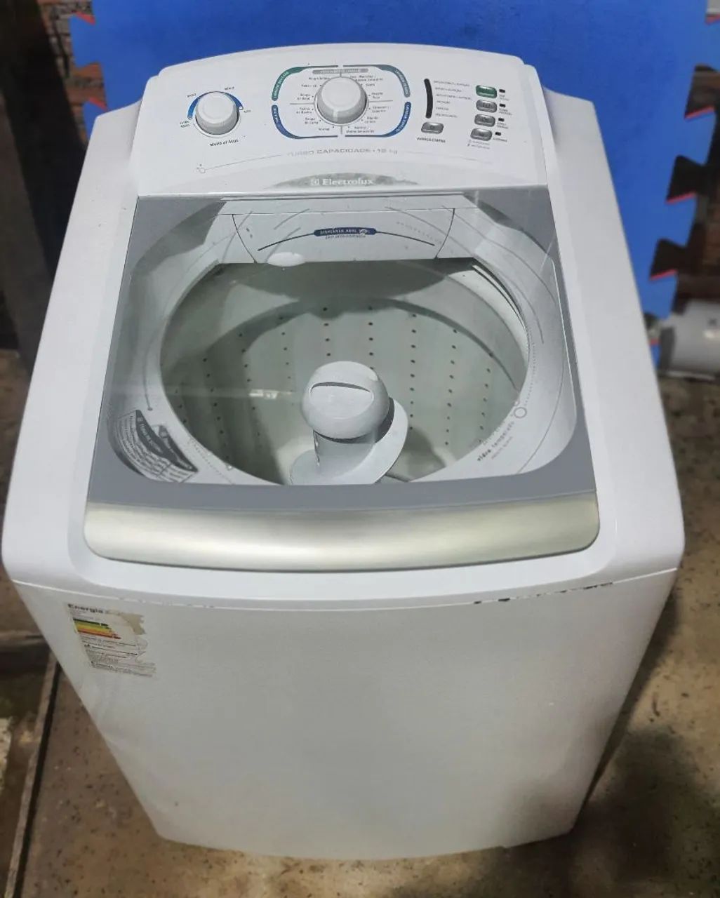 Máquina de lavar roupa Electrolux 