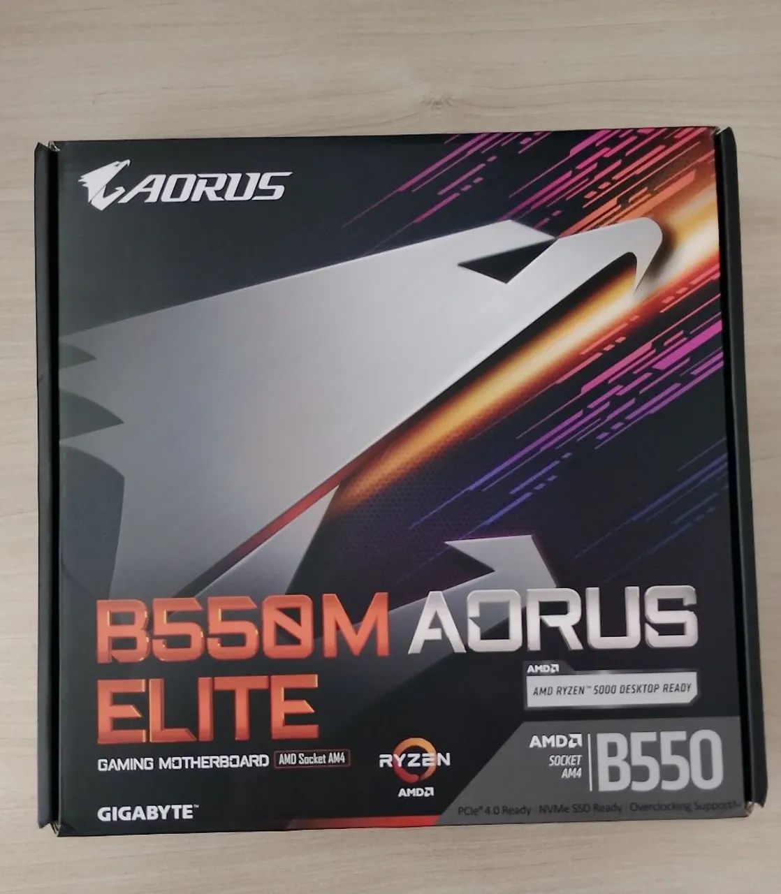 Placa-Mãe B550M Aorus Elite 