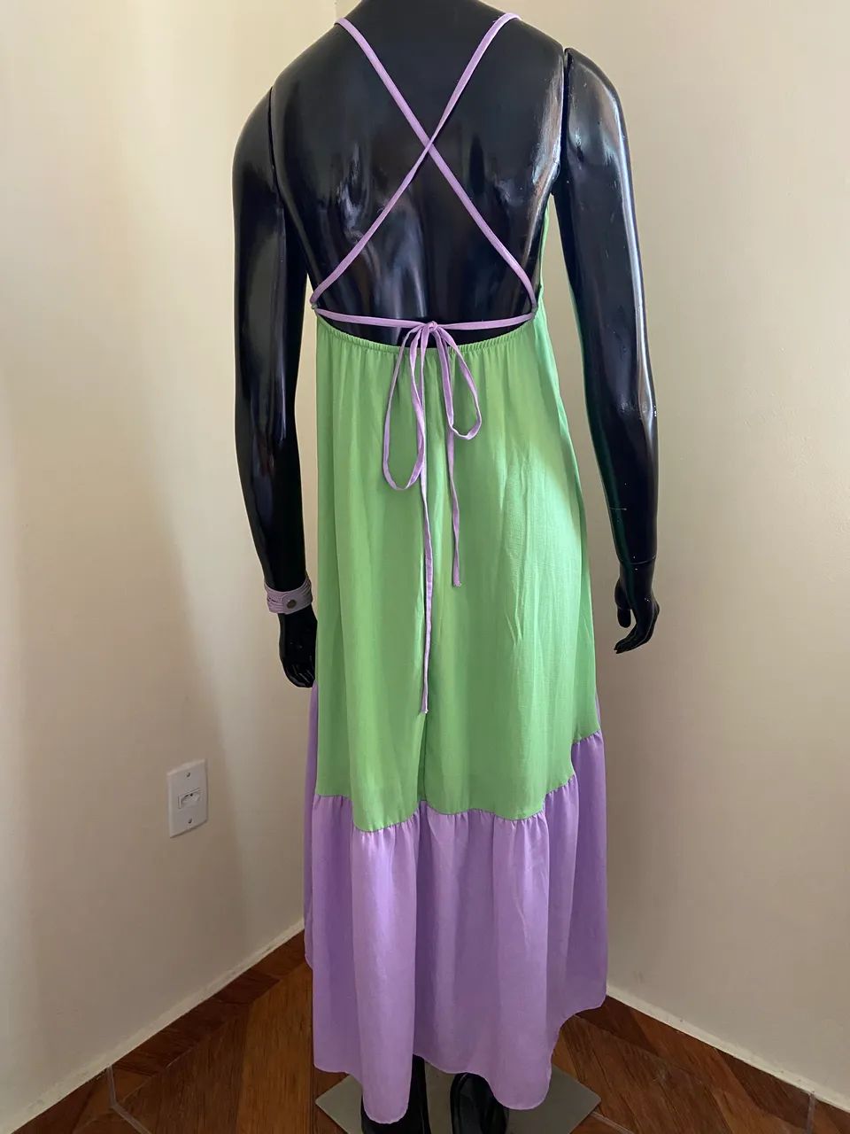 Vestido bicolor amarração nas costas  - Foto 5