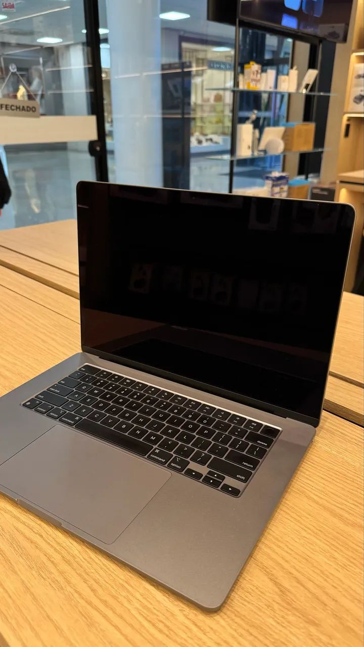 MacBook Air 2023 M2 15.3? - Cinza Espacial  - Foto 2
