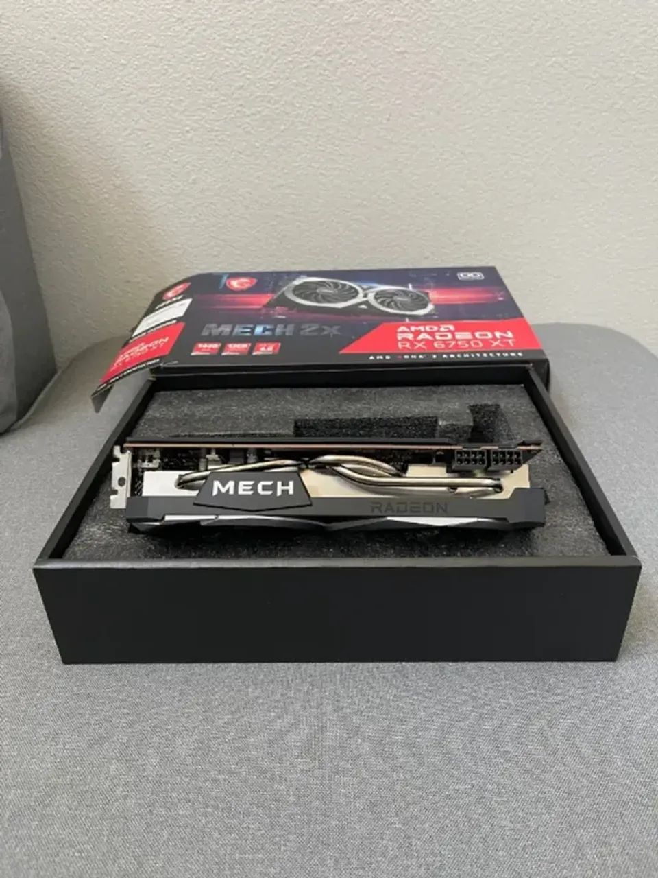 Placa de Video AMD Radeon RX 6750 12gb em ótimo estado e na caixa. Parcelo no cartão. - Foto 2