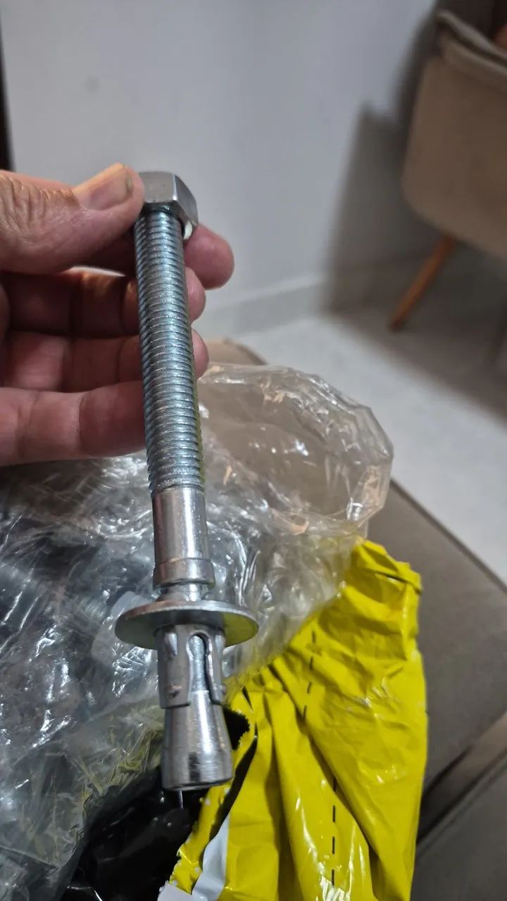 Parafusos plebolt 64962678082433120