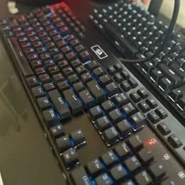 Teclado Gamer Mecânico Redragon