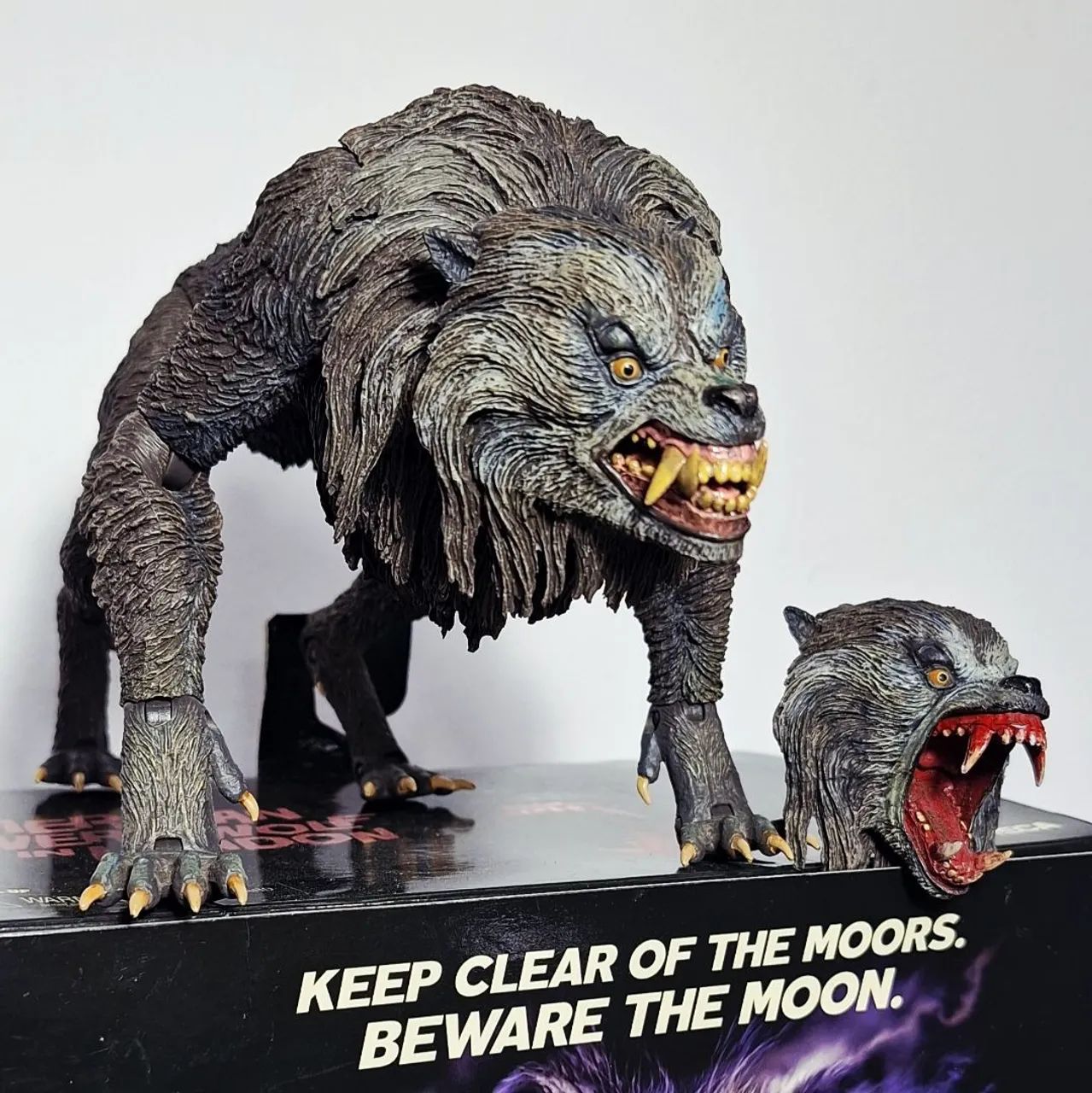 NECA Kessler Wolf original completo