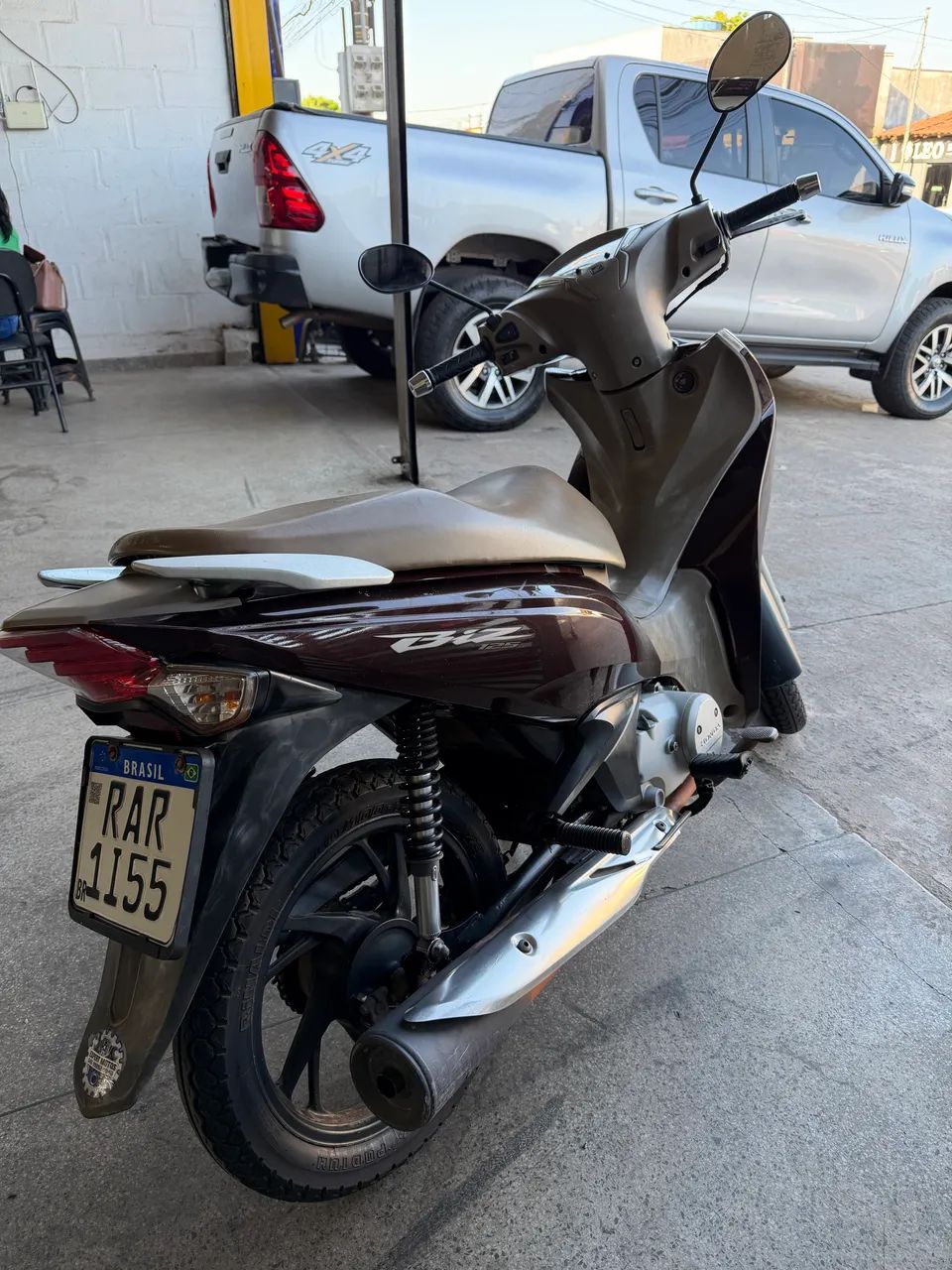 Biz 125 Ex  - Foto 4