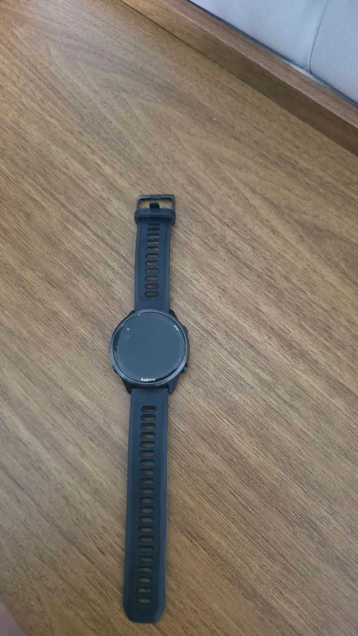 SmartWatch Garmin Forerunner 570 - GPS, multibanda, Tela Amoled