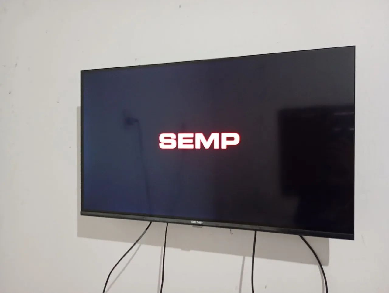 Tv Semp 32 polegadas Smart  - Foto 3