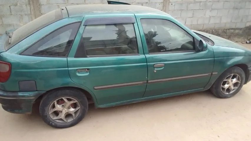 Volkswagen Pointer 1.8 / CLI 1996 - Foto 2