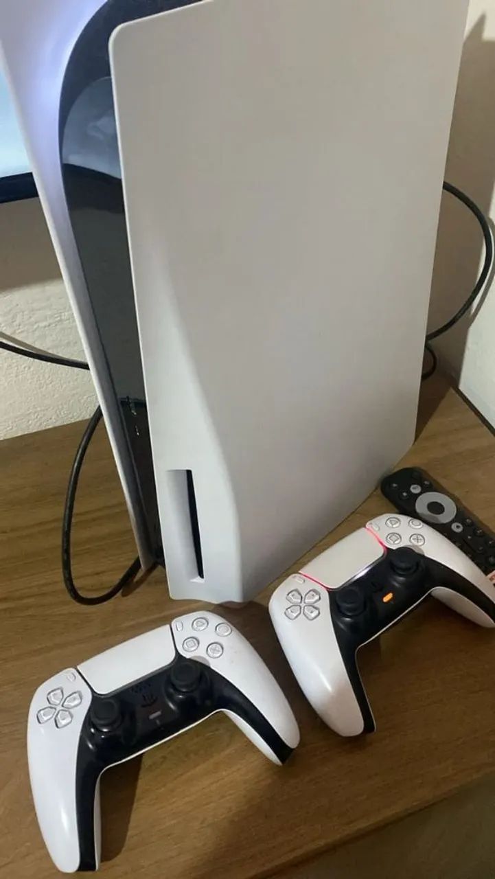  Vendo Playstation 5 Slim Com Dois Controles