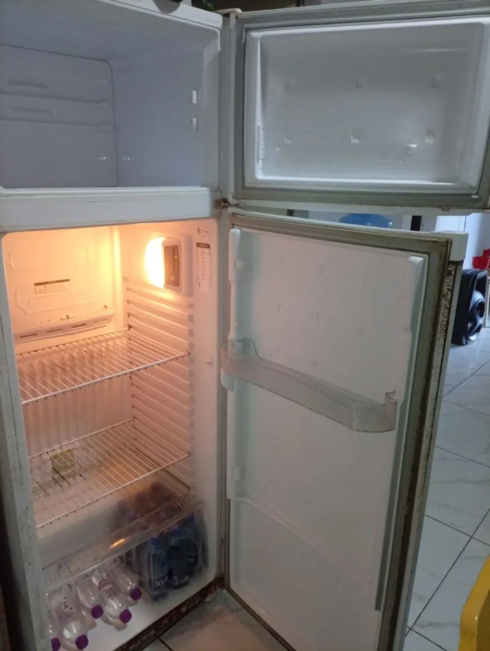Geladeira Consul Duplex - Gela e Congela Normalmente - Foto 2