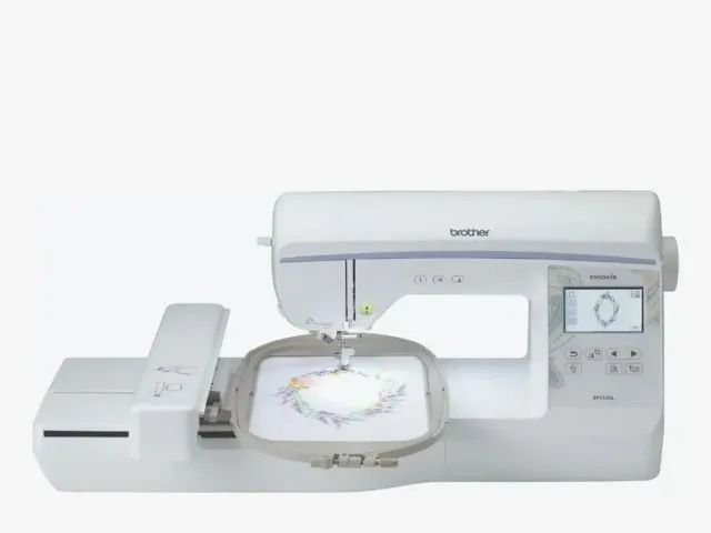 Máquina de bordar Brother