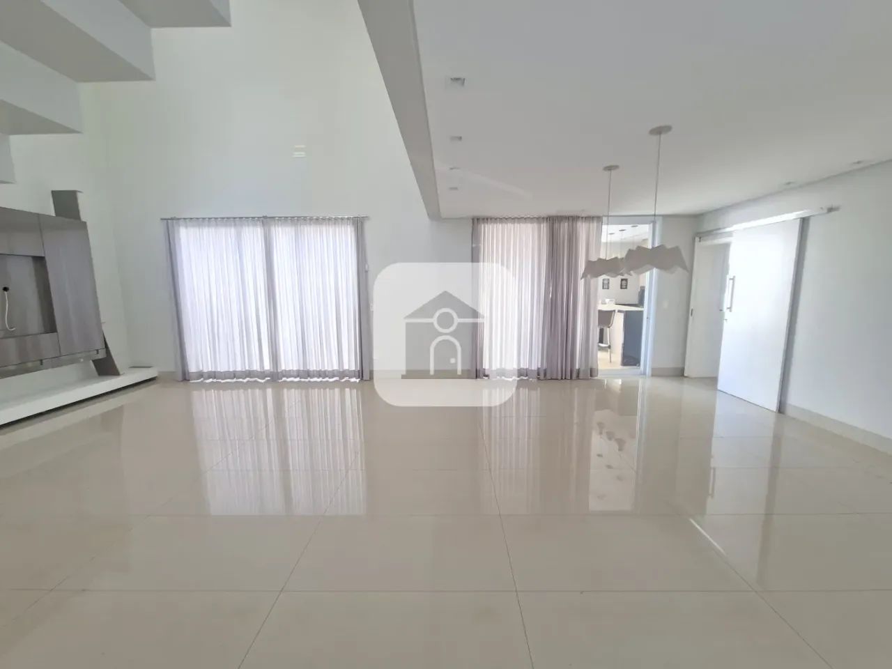 Casa para locação no Condominio Splendido