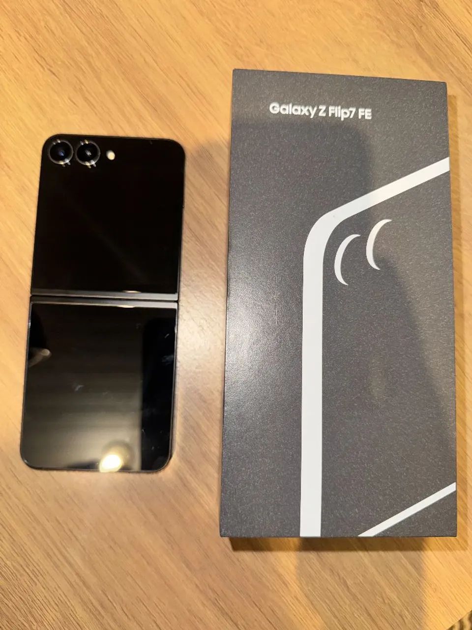 Sansung Galaxy Z flip fe  - Foto 4
