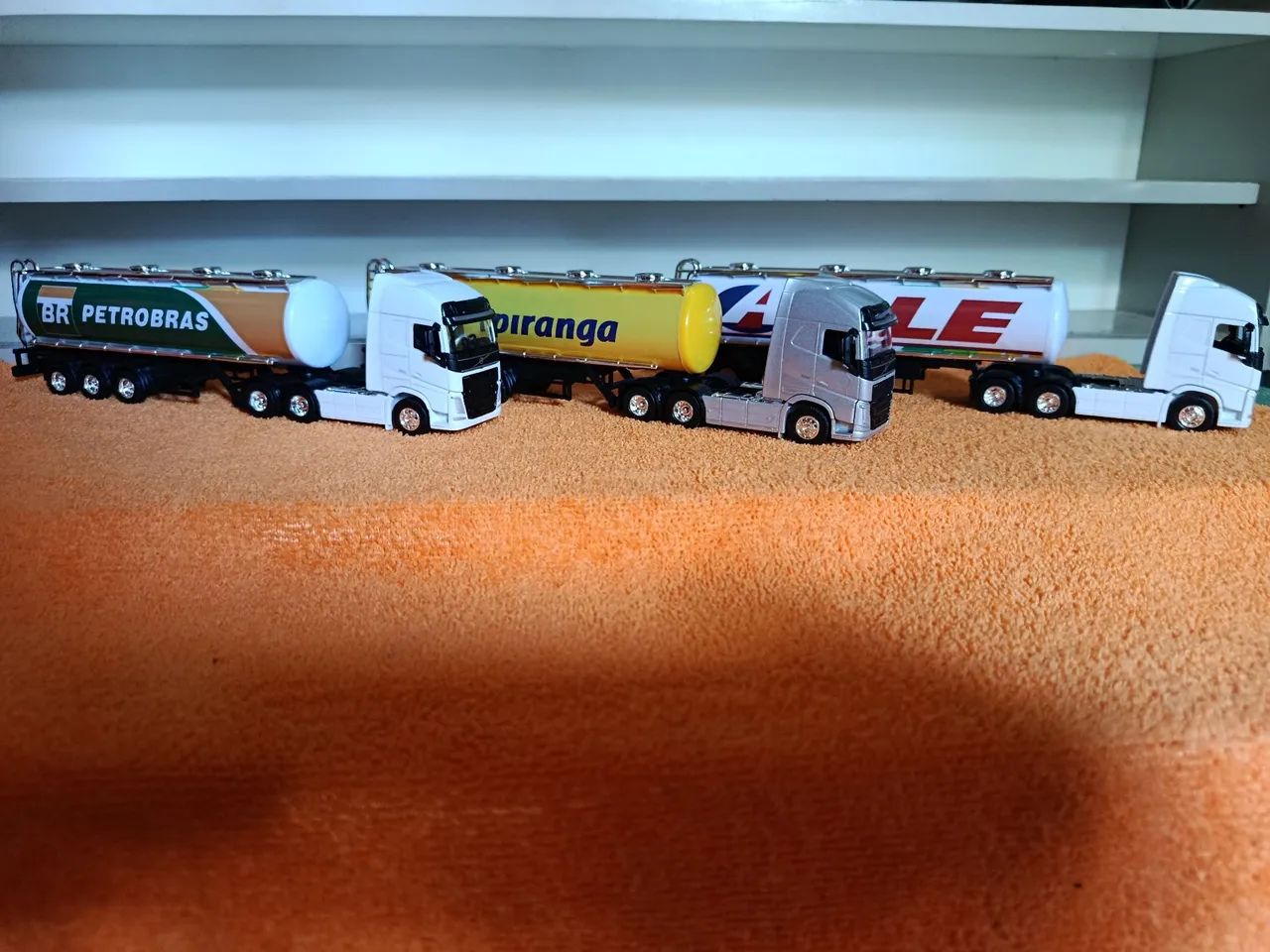 Miniaturas carretas completa escala 1:64 - Foto 3