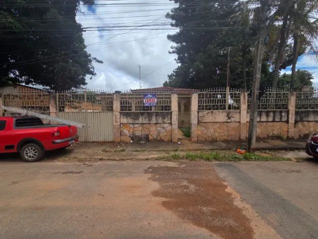 Vendo Casa Térrea no PARQUE ESPLANADA II em Terreno de 720m2