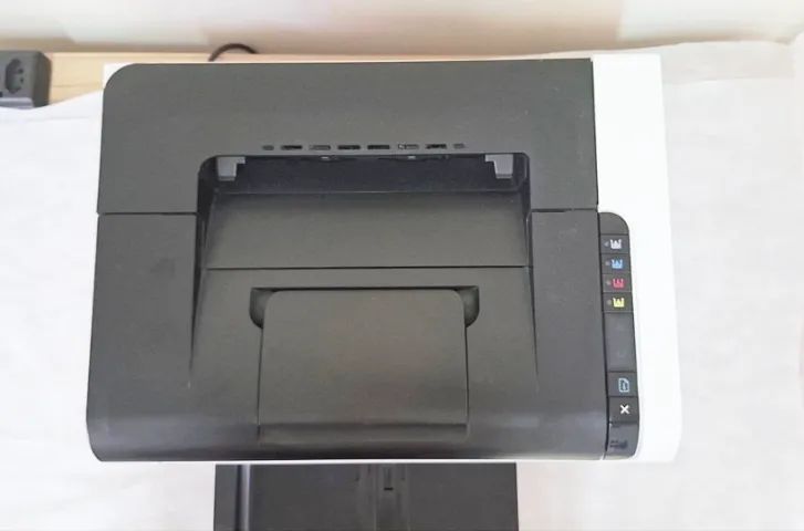 Impressora HP LaserJet Pro CP1025 Color - Excelente estado - Foto 2