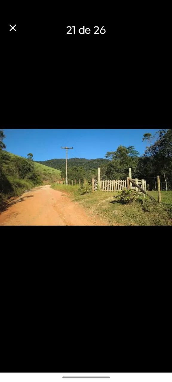 Sitio em Paulo Lopes 