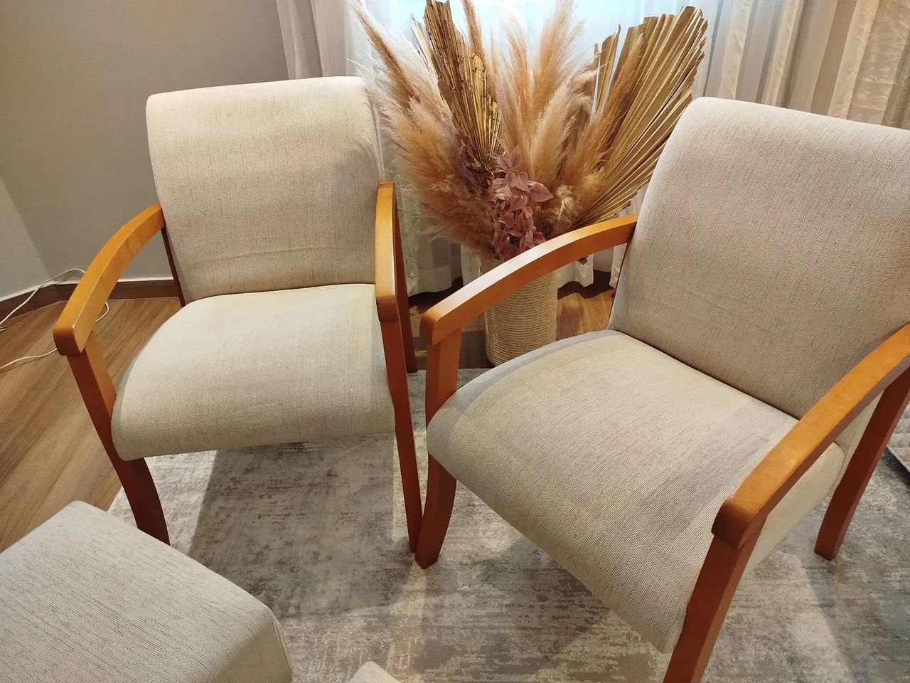 Lindo par de poltronas mais apoio para os pés de brinde  - Foto 3
