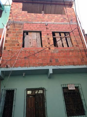 Casa térreo em são caetano 1 quarto sala, cozinha e banheiro,primeiro andar em contrução