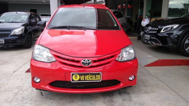 Etios Hatch X 1.3 16v - Foto 3