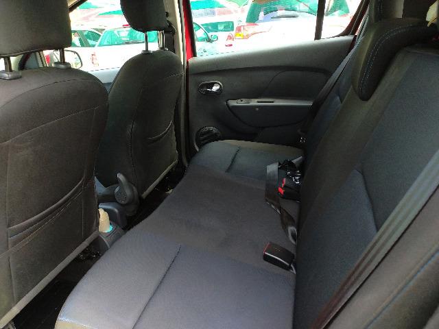 Sandero Automático 2015, Top de Linha. 22000km - Foto 13