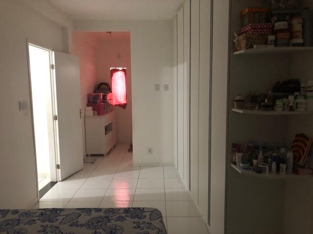 Vendo apartamento térreo 3/4 com suíte, área externa privativa com churrasqueira, financia - Foto 9