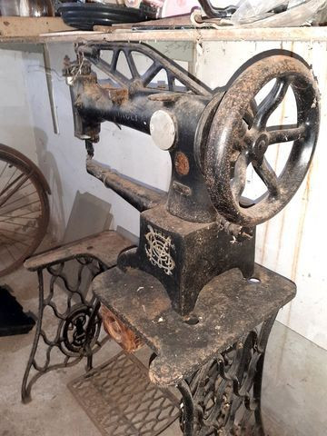 Máquina de costura SINGER - Foto 3