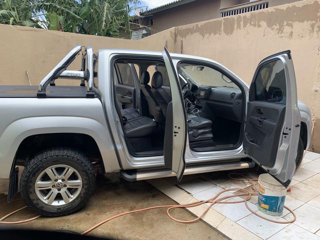 Vendo volkswagen Amarok 2013 aceito trocas - Foto 4