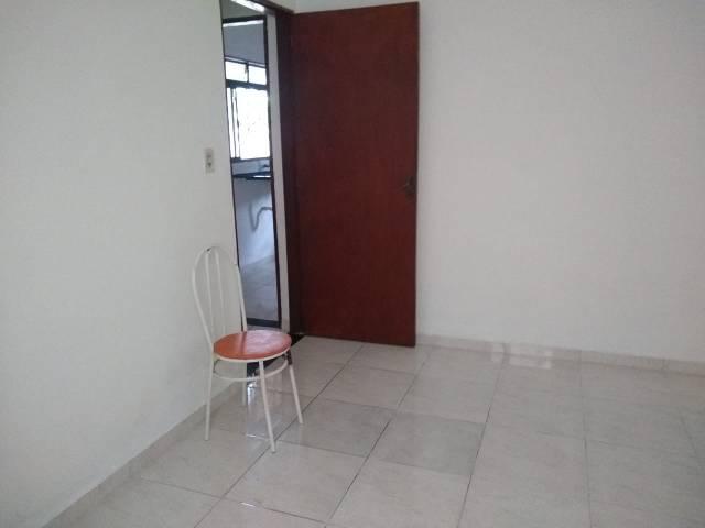 Aluga-se casa de 02 cômodo no Jardim Ouro Preto - Foto 6