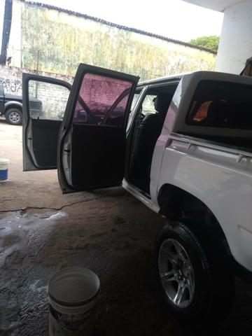 Vendo Toyota Hilux - Foto 7
