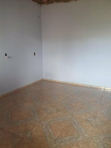 Lote Com Barracão inacabado( Antônio Carlos Pires. Goiânia. Goiás) - Foto 8