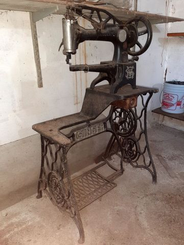 Máquina de costura SINGER - Foto 2