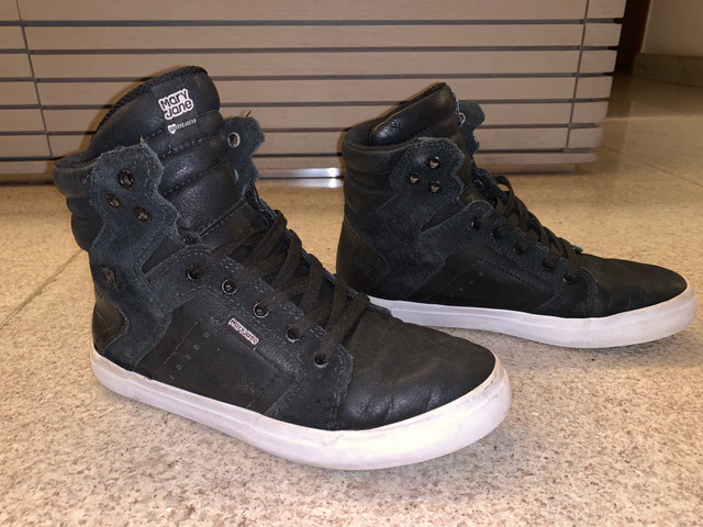 tenis mary jane preto cano alto