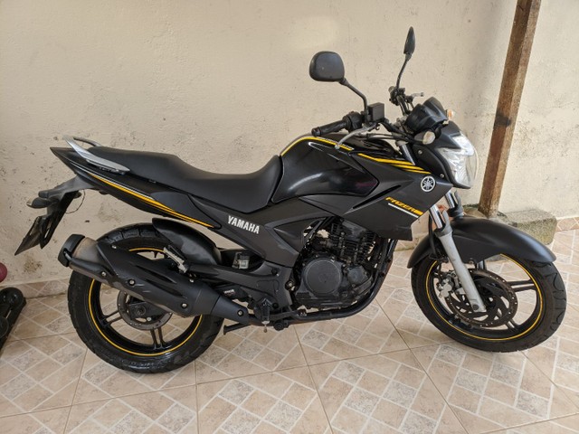 YAMAHA FAZER 250 2014 LIMITED EDITION